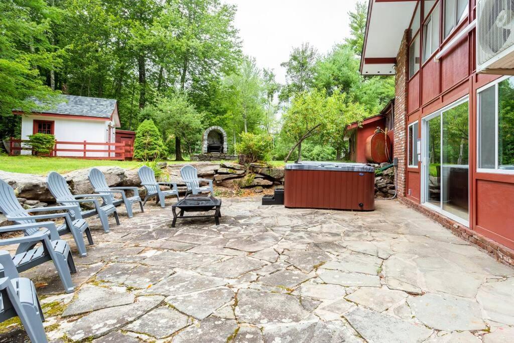 מונטיצ'לו Sunset Estate In The Catskills מראה חיצוני תמונה