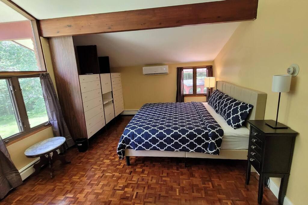 מונטיצ'לו Sunset Estate In The Catskills מראה חיצוני תמונה